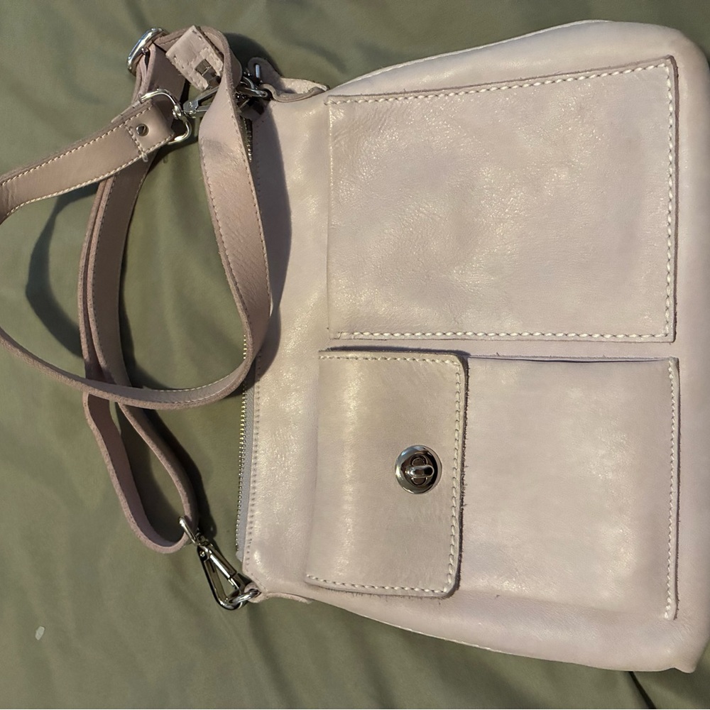 Roots Elegant Lilac Shoulder Bag